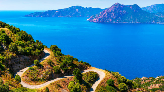 Transport Express Corse : Votre Solution de Livraison Rapide en France et en Europe